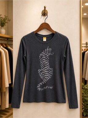 DANO Long Sleeve Tiger Graphic Tee